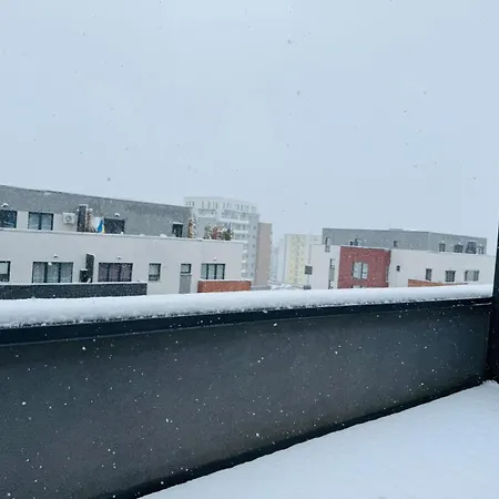 Lägenhet Kronstadter 2 *